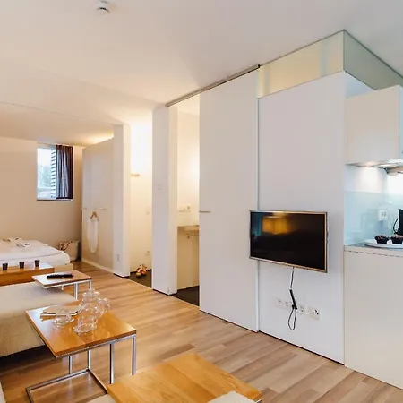 M2 Living No 5 Daire *